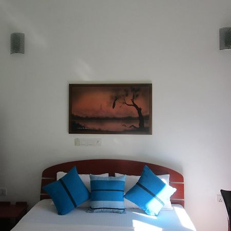 Serene View Tourist Rest Hotel Anuradhapura Buitenkant foto