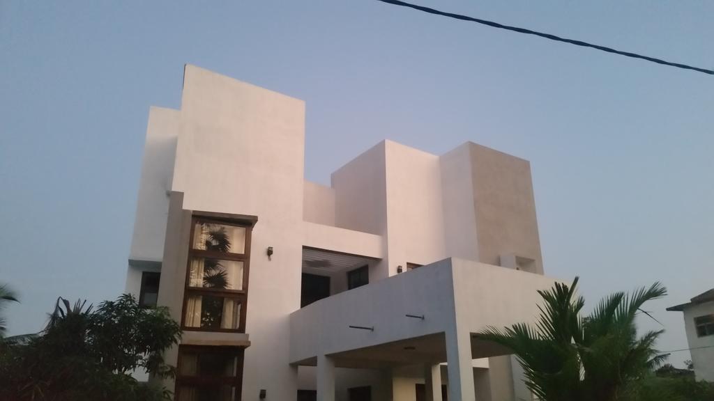 Serene View Tourist Rest Hotel Anuradhapura Buitenkant foto